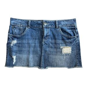 ELLE Distress Denim Mini Skirt Size 12 gold sequins patch